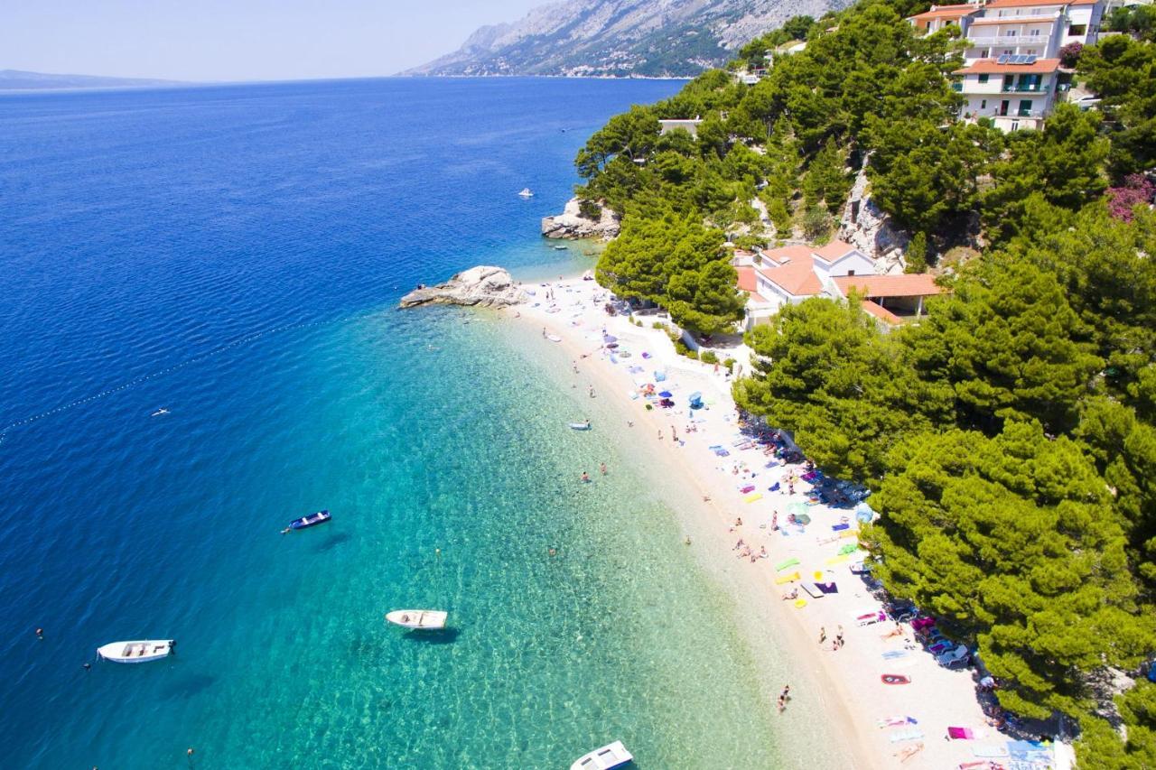Rooms With A Parking Space Brela, Makarska - 17281 Esterno foto