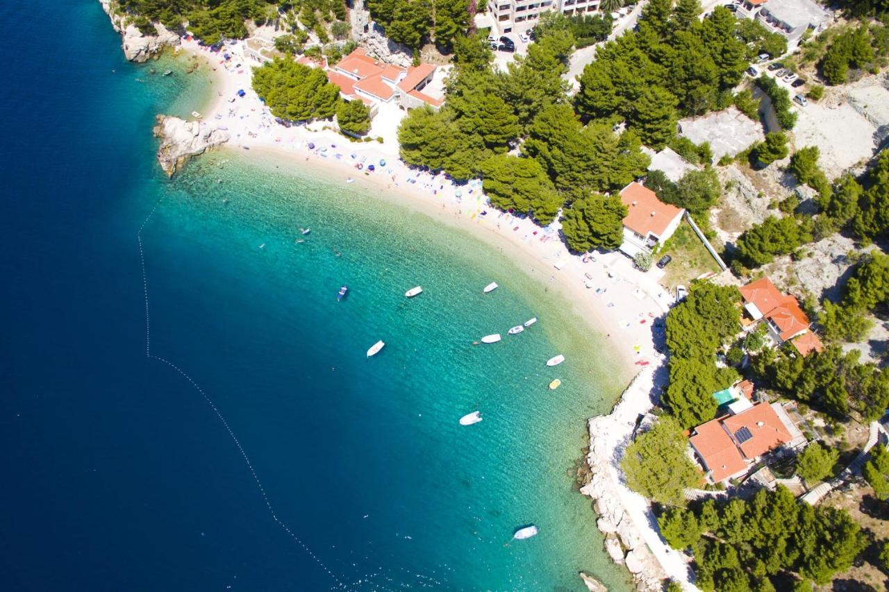 Rooms With A Parking Space Brela, Makarska - 17281 Esterno foto