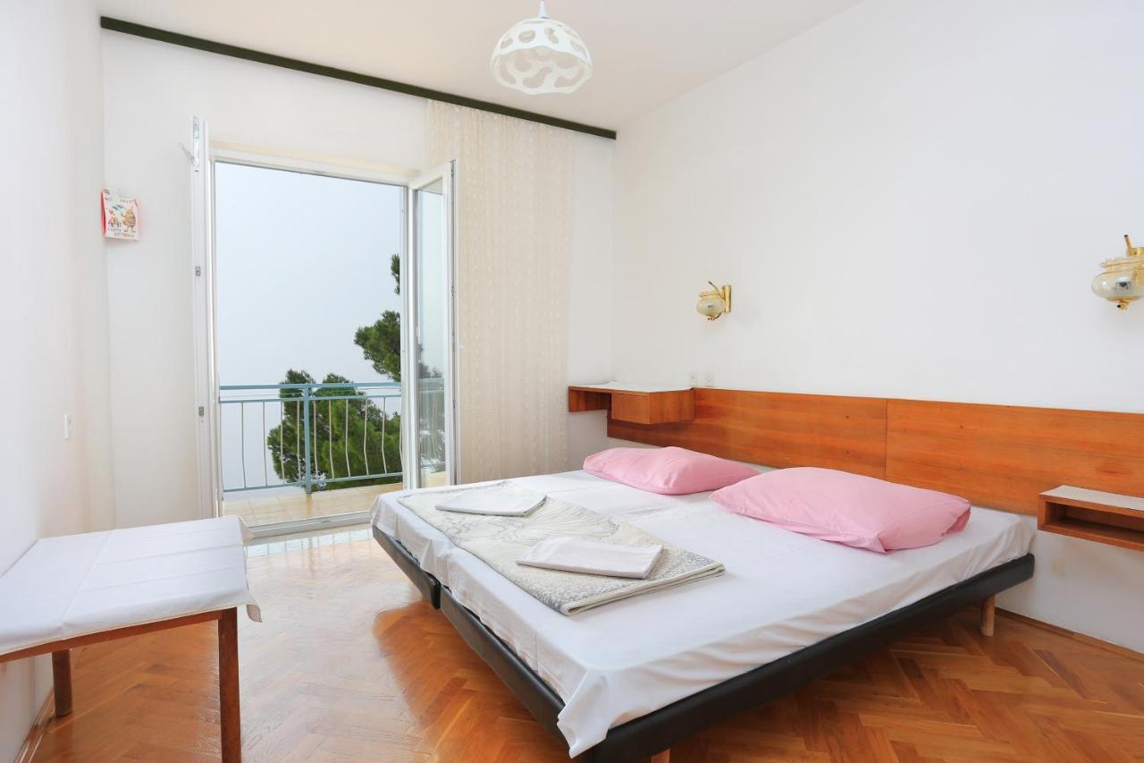 Rooms With A Parking Space Brela, Makarska - 17281 Esterno foto